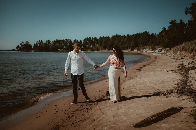 52-Eliot-Lupita-Wedding_Lume-Photography-elopement-destination-michigan-harbor-elope-usa-beach-summer-outdoor-intimate-ceremony