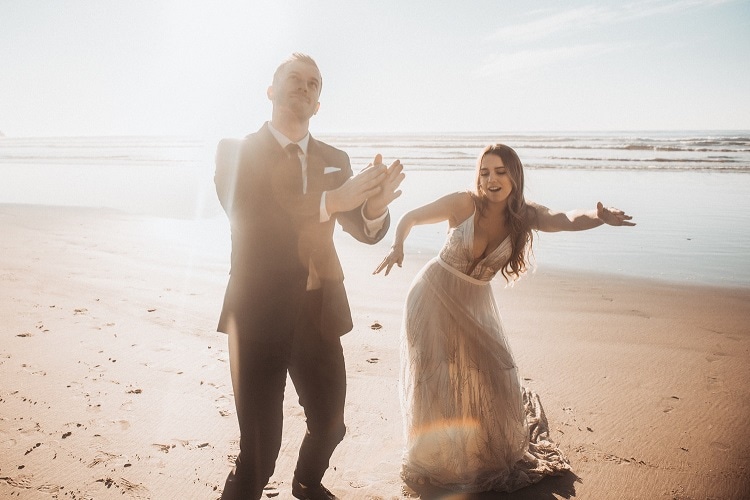 jaci51-berkopec-elopement-wedding-photographer-epic-sunset-golden-hour-oregon-manzanita-beach-sand-sea-coast-washington-pnw-maine-new-jersey-york