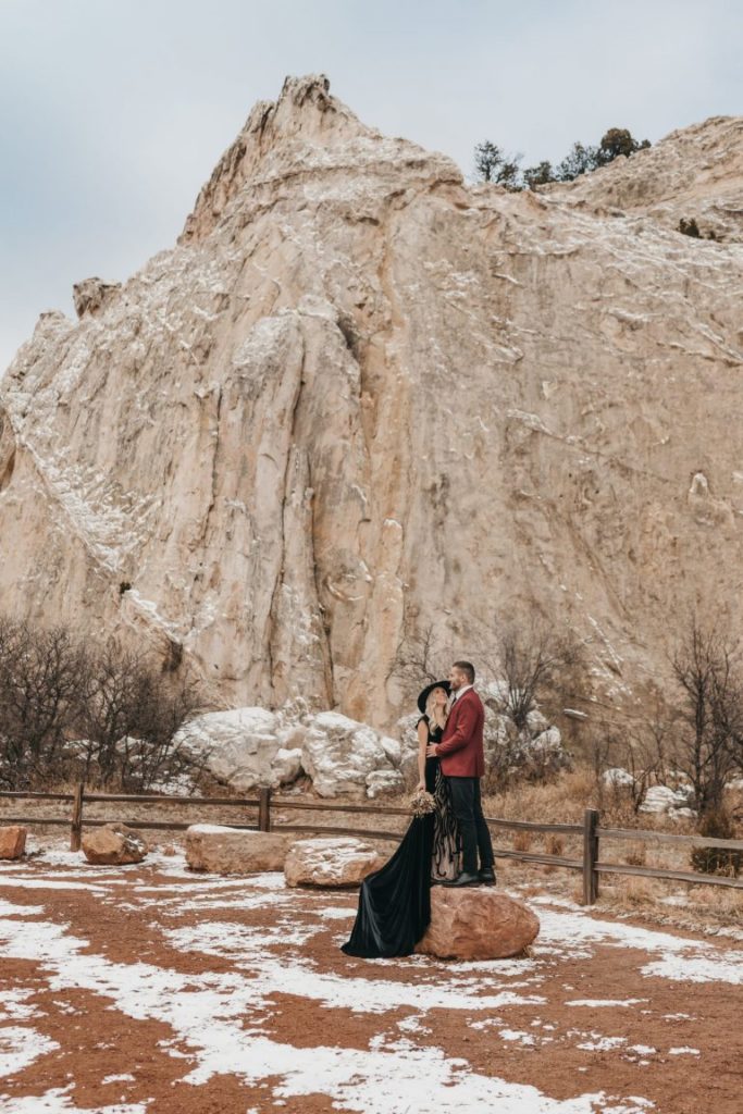 Garden-of-the-Gods-Elopement-Wedding-Captured-By-Marcela-18-Colorado-Intimate-Boho-Ceremony-Snow-Winter-Love-USA