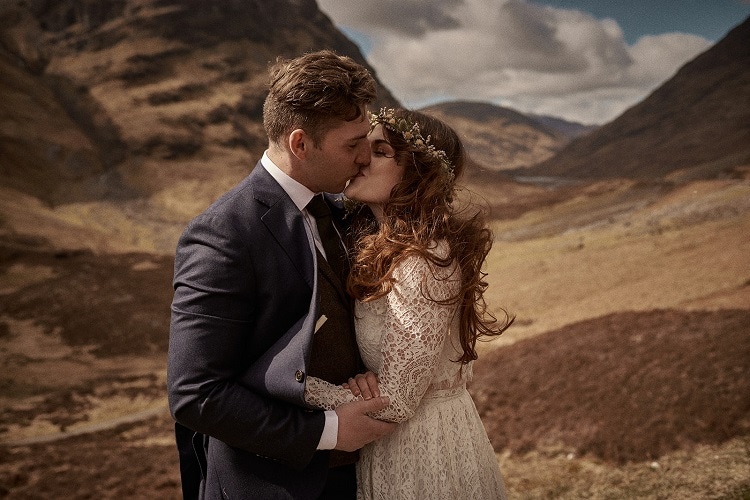 44-glen-etive-glencoe-elopement-wedding-Radoslaw Rachwal-scottish-highlands-scotland-intimate-ceremony-adventure-outdoor