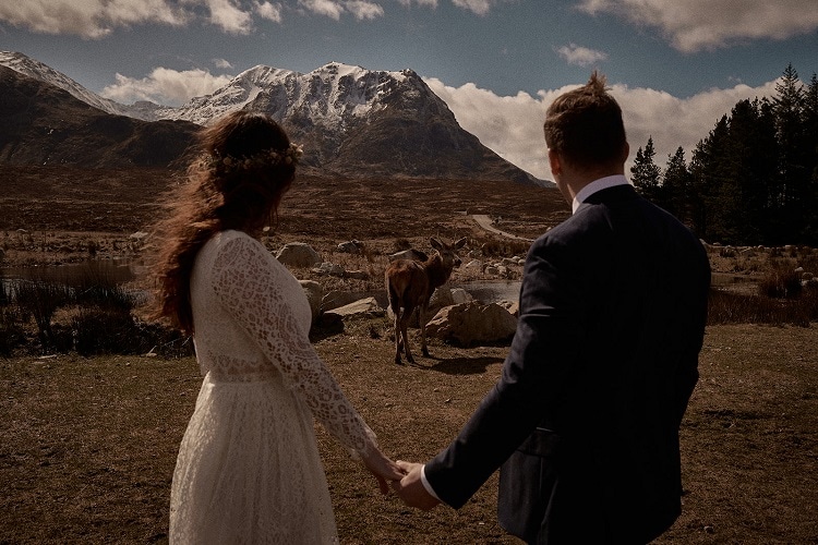 47-glen-etive-glencoe-elopement-wedding-Radoslaw Rachwal-scottish-highlands-scotland-intimate-ceremony-adventure-outdoor