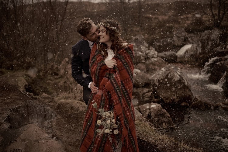 51-glen-etive-glencoe-elopement-wedding-Radoslaw Rachwal-scottish-highlands-scotland-intimate-ceremony-adventure-outdoor