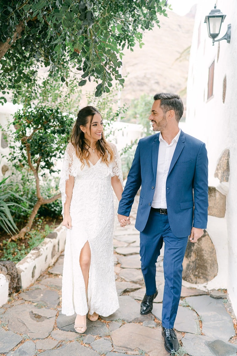 Finca-Elopement-Wedding-Gran-Canaria-Spain-Outdoor-Intimate-Love-Villa-bride42