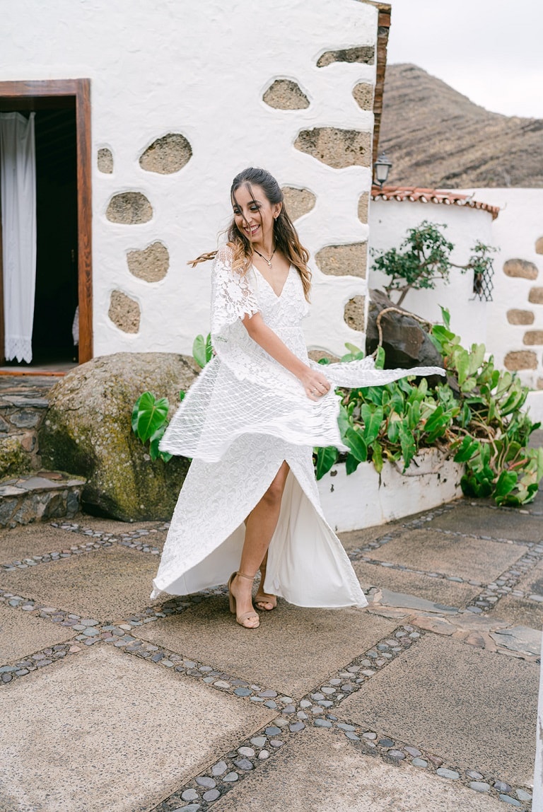 Finca-Elopement-Wedding-Gran-Canaria-Spain-Outdoor-Intimate-Love-Villa-bride46