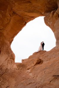 julia-goldberg-elopement-wedding-sunset-photography-boho-bride-utah-san-francisco-usa-outdoor-adventure-intimate-love