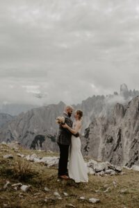 In-Bianco-e-Nero-italy-europe-elopement-wedding-intimate-photographer-destination-love-boho-vows_1moody