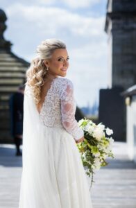 brooke-lilias-makeup-artist-elopement-intimate-wedding-edinburgh-scotland-adventure-stylist-lace-dress-love