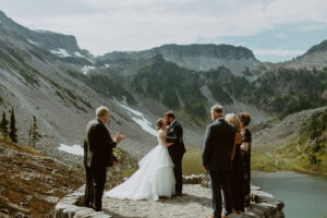 Artist-Point-Bagley-Lakes-Micro-Wedding-Elopement-Photography-Backcountry-Bohemians-12_websize.jpg